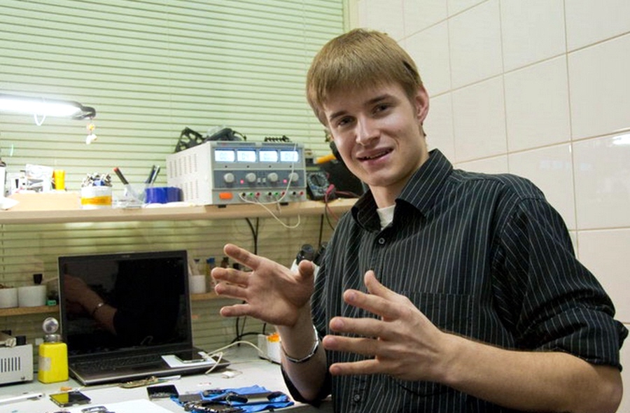 Александр Левченко - создатель сервисного центра Tech-Town