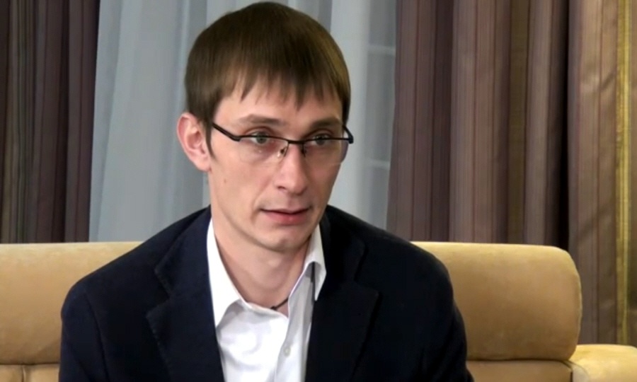 Павел Морозов - руководитель Центра иностранных языков EXPRESS