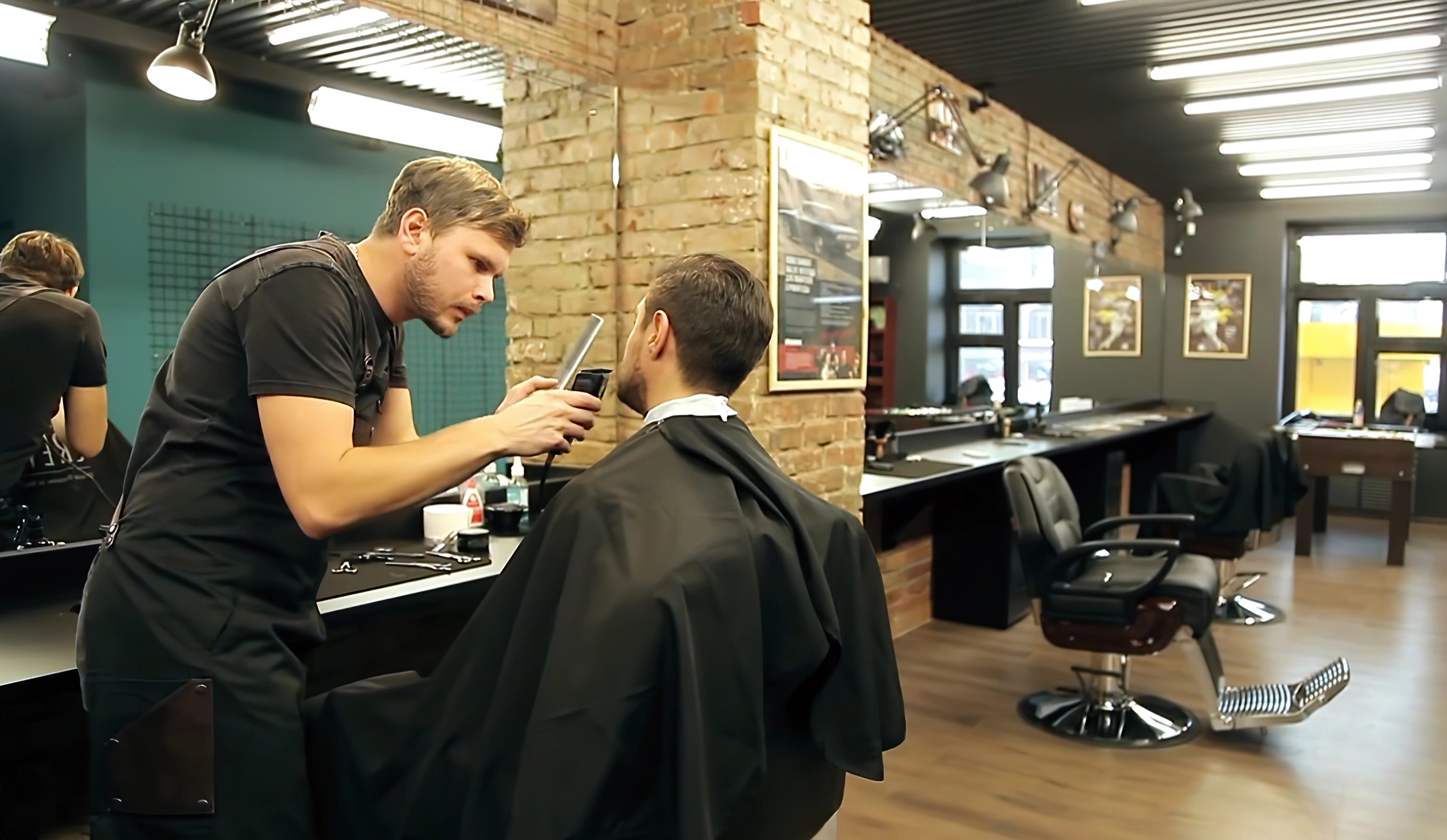 Мужская парикмахерская «BIG BRO» в Кемерово
